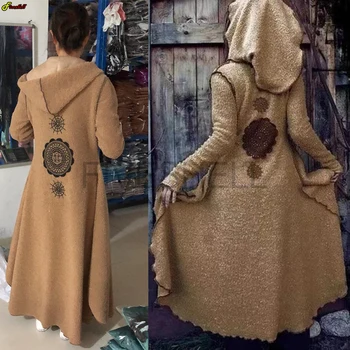 2023 Mulher Medieval Bruxa Cosplay Traje Retro Outono Inverno Cordeiro de Lã com Capuz Splicing Impresso Capa Demão de Halloween Outwear