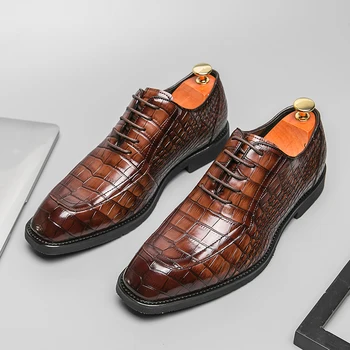 2023 NOVOS Homens de Negócios Brogues Sapatos de Alto Grau Dedo Apontado Vintage de Couro Genuíno Sapatos de Homens Formal de usar Sapatos Oxford 38-46