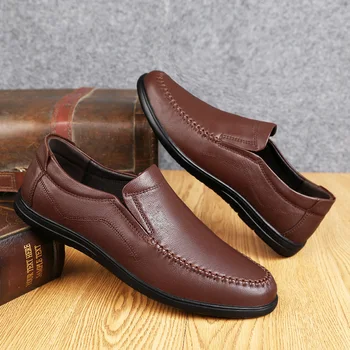 Brown Qualidade Superior Homem Escorregar No Sapatilhas Casuais Sapatos De Couro Genuíno Homens Sapatos Mocassins Respirável Marca De Luxo De Condução Sapatos De Homem