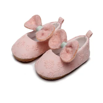 Infantil Bebê Sapatos de Meninas laço de Fita Primeira Caminhantes Princesa Sapatos de Bebê Bordar Arco Recém-nascido Macio Anti-derrapante Sapatos de Criança Menina