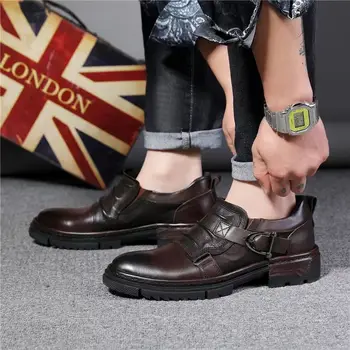 Nova Moda Botas de Cowboy Homens de Estilo inglês de Baixo-top de Couro Genuíno Tornozelo Botas Sapatos Curto Chelsea Boots de Couro Plissado Sapatos